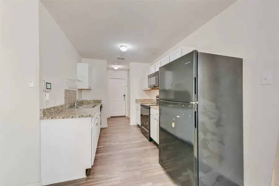 3815 Spence Street, Dallas, TX 75215 - Image #3