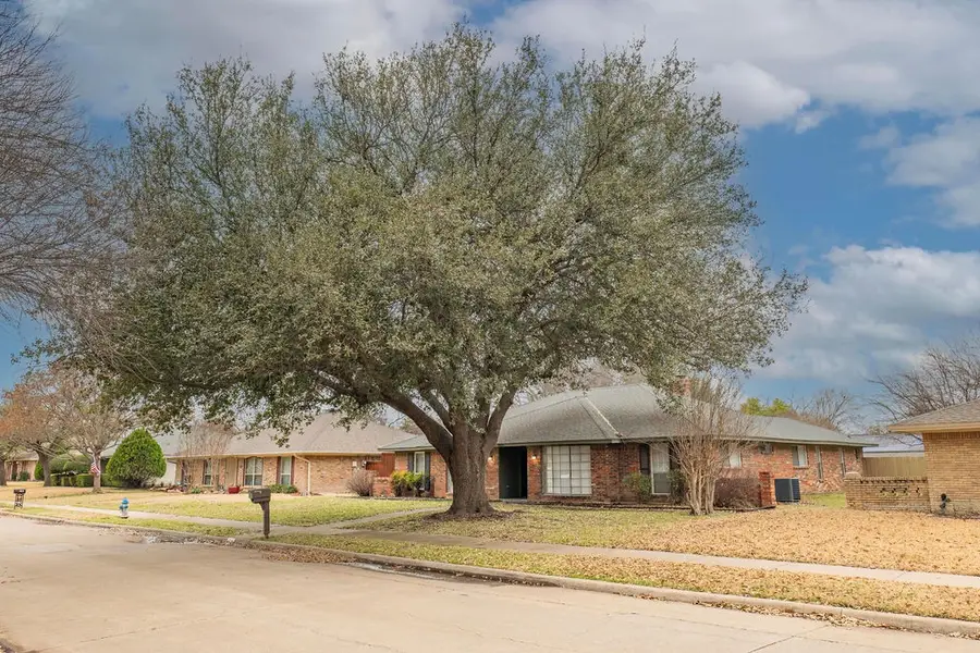 2425 Coleshire Drive, Plano, TX 75075 - Image #3