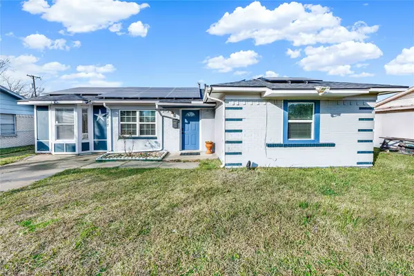 2417 Vickie Street, Mesquite, TX 75149