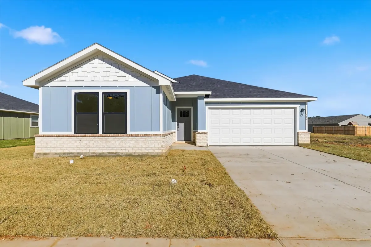 472 Peace Lily Way, Tolar, TX 76476 - Image #1