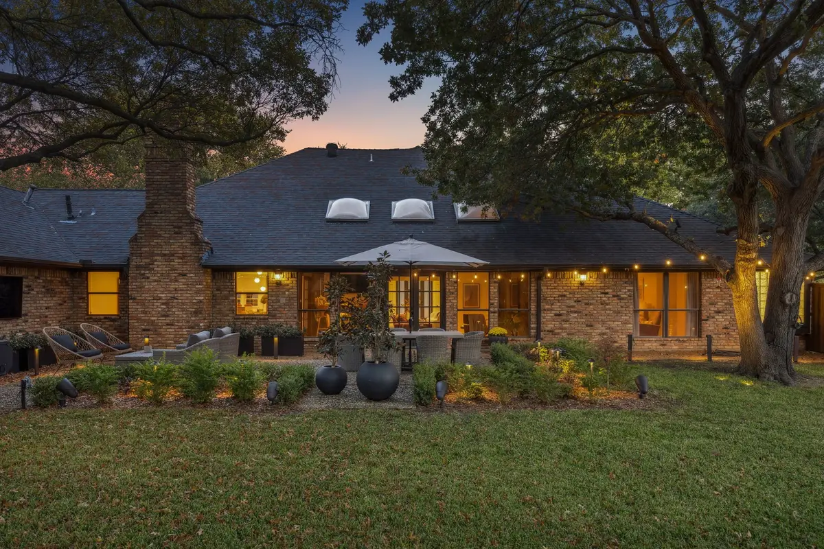 98 W Shore Place, Richardson, TX 75080 - Image #1