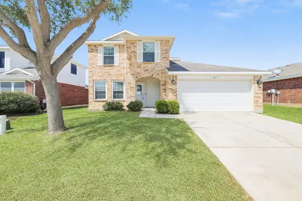 8813 Chisholm Trail, Cross Roads, TX 76227