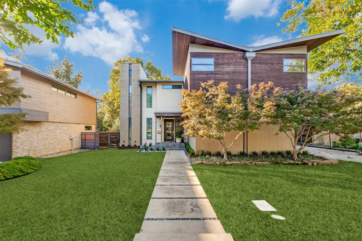 6536 Lake Circle Drive, Dallas, TX 75214 - Image #1