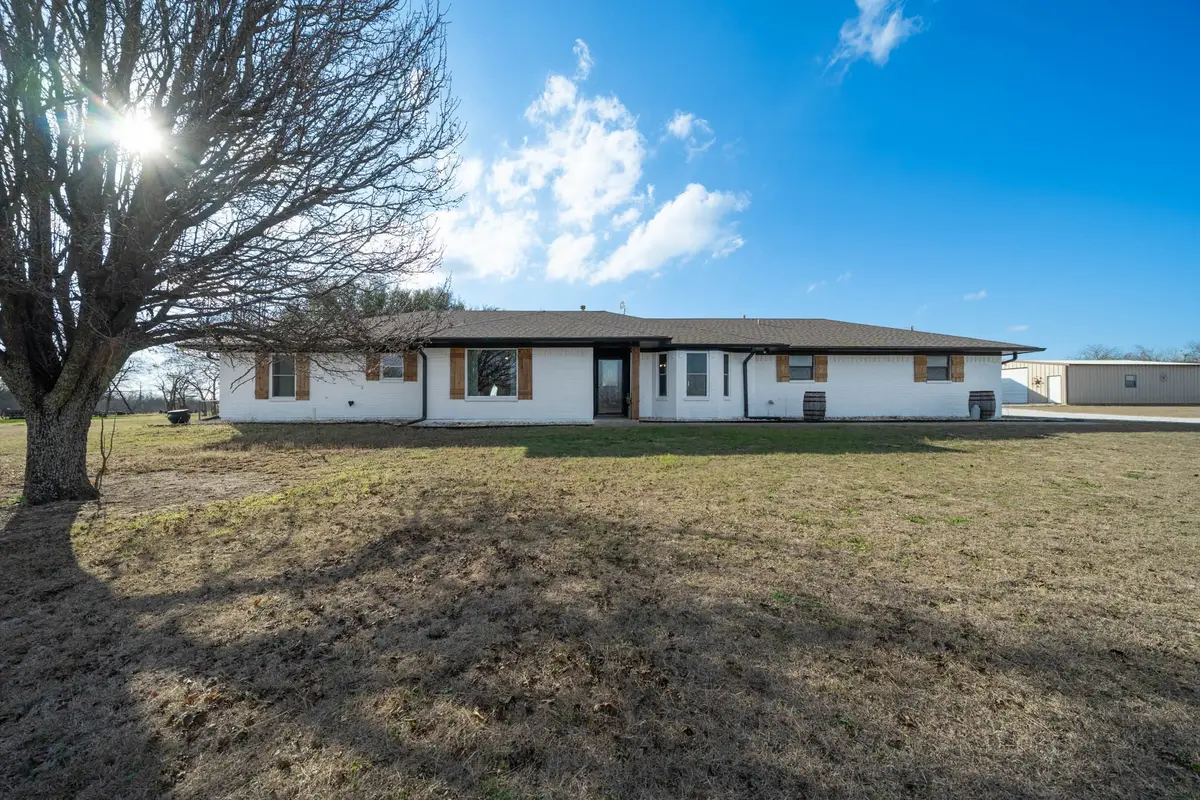 411 N Willie Nelson Road, Abbott, TX 76621 - #1