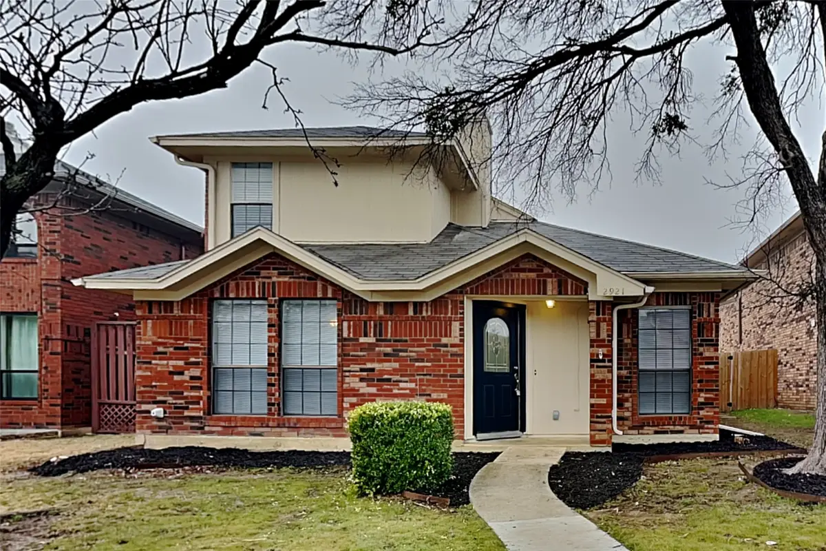 2921 Menlo Park Lane, Carrollton, TX 75007 - #1
