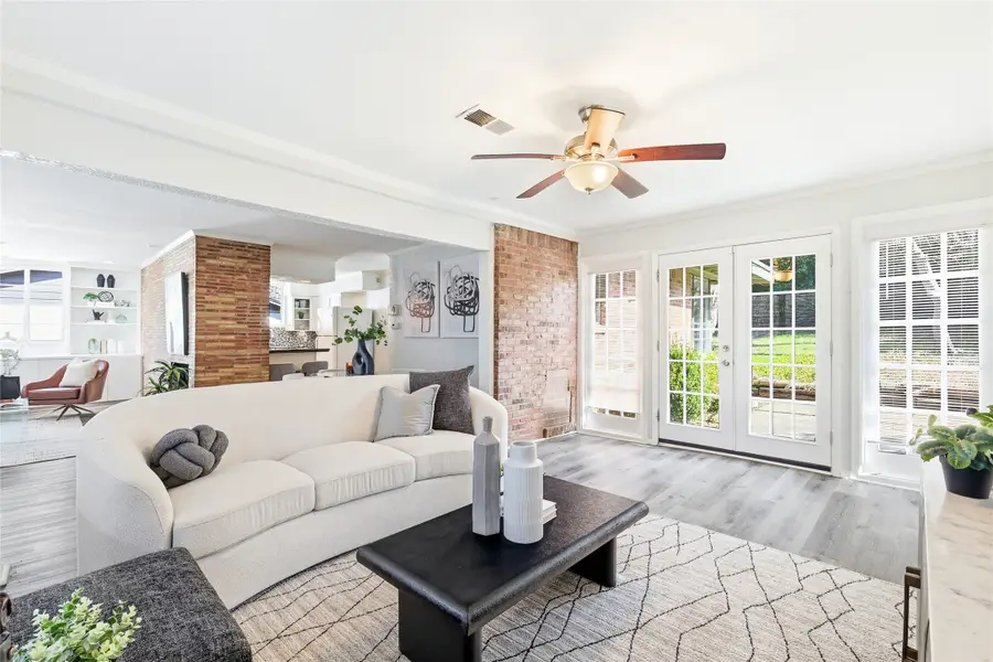 10208 Lake Gardens Drive, Dallas, TX 75218 - #3