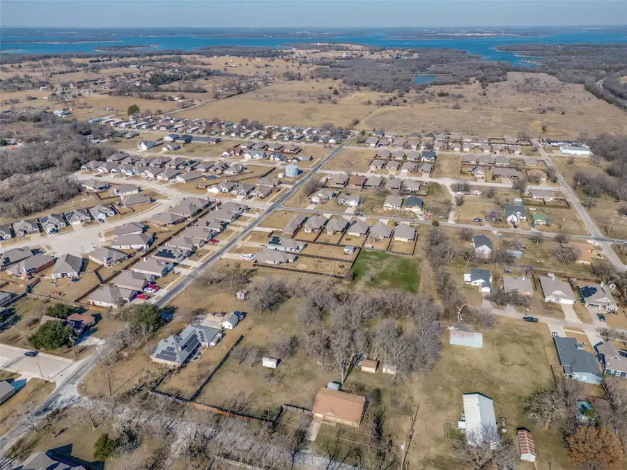 500 Eddleman Street, Pilot Point, TX 76258 - Image #3