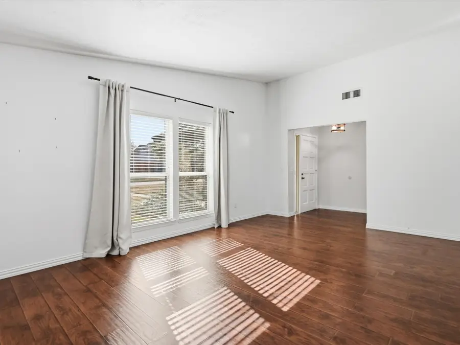 2011 Clearfield Circle, Richardson, TX 75081 - Image #3