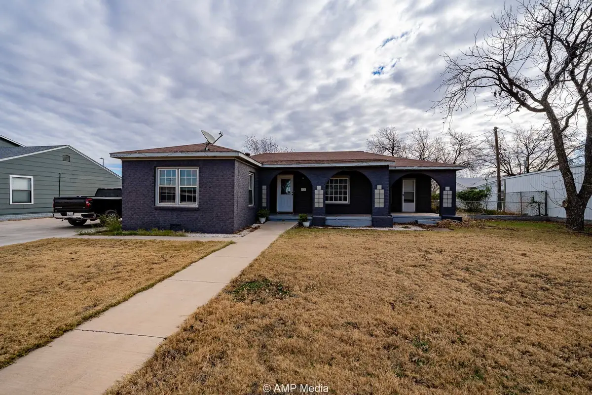 406 N Swenson Street, Stamford, TX 79553 - #1