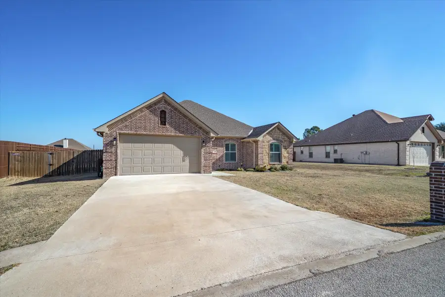 128 Ocean Lake Drive, Edgewood, TX 75117 - #2