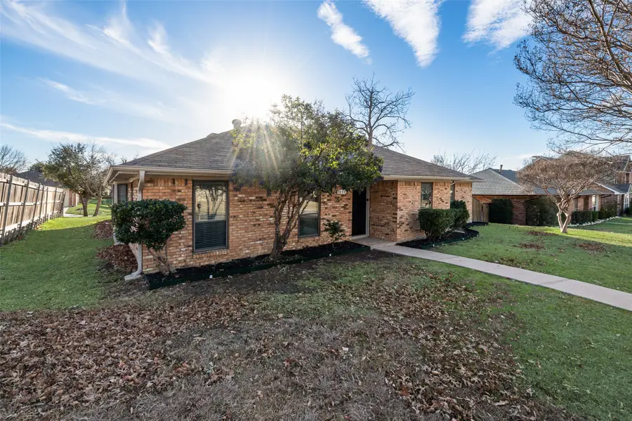 1604 Brighton Drive, Carrollton, TX 75007 - Image #2