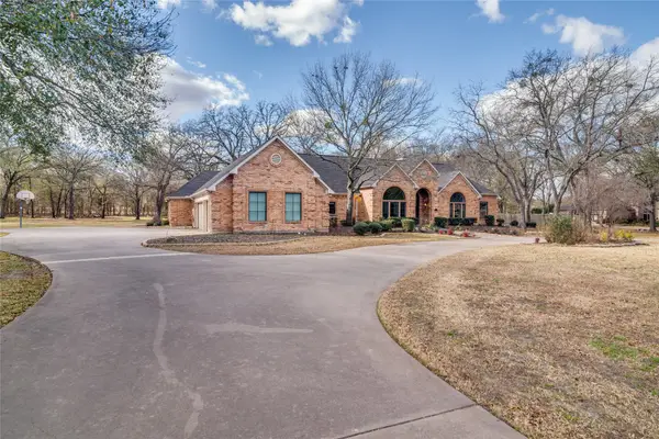 7 Bluebonnet Trail, Greenville, TX 75402