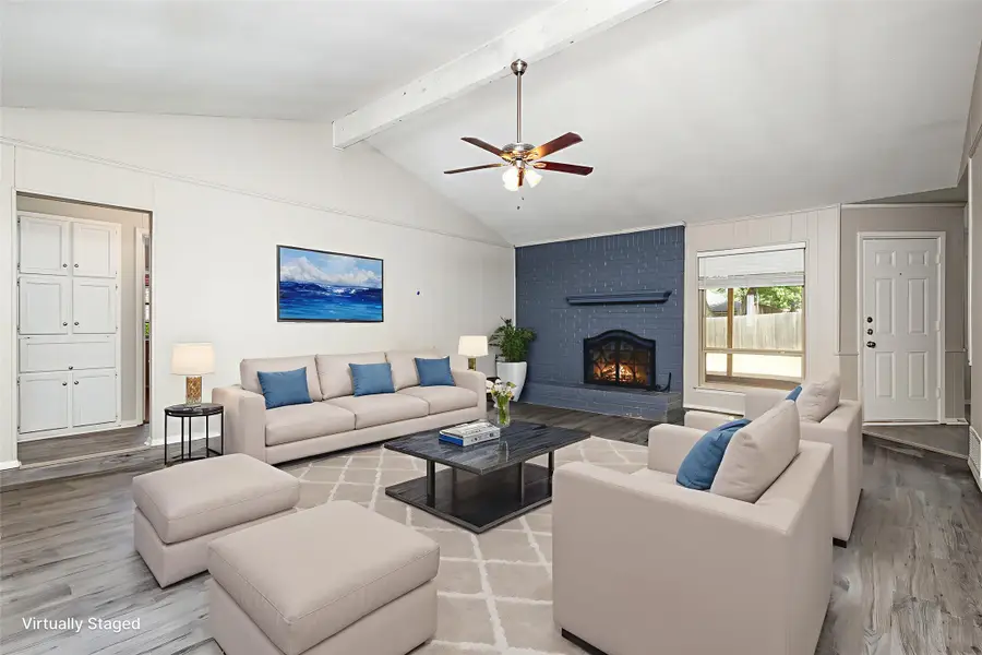 712 Springhill Drive, Hurst, TX 76054 - #2