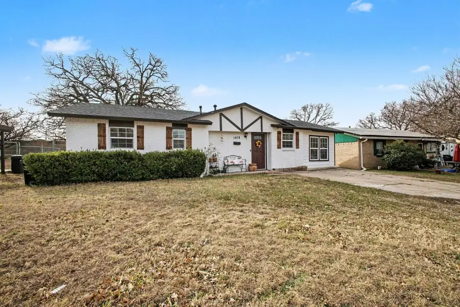 1418 Briarwood Drive, Mesquite, TX 75149 - Image #2