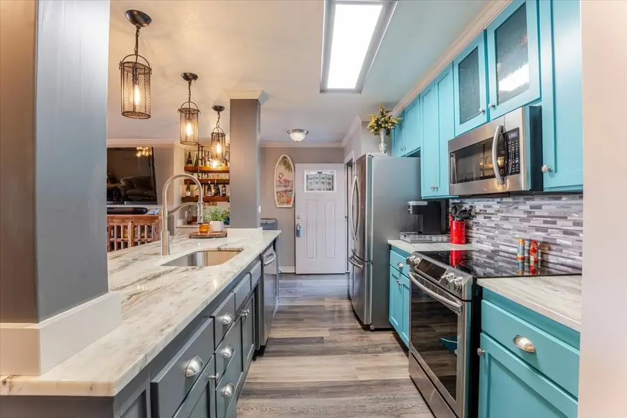 2002 Mockingbird Bend #B-8, Possum Kingdom Lake, TX 76449 - Image #2