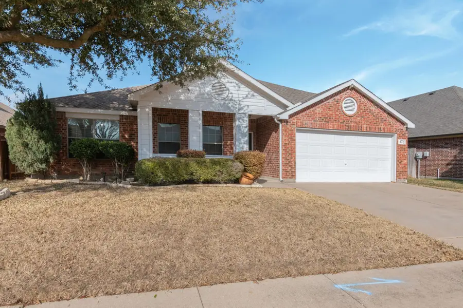 820 Forest Heights Drive, Crowley, TX 76036 - Image #2