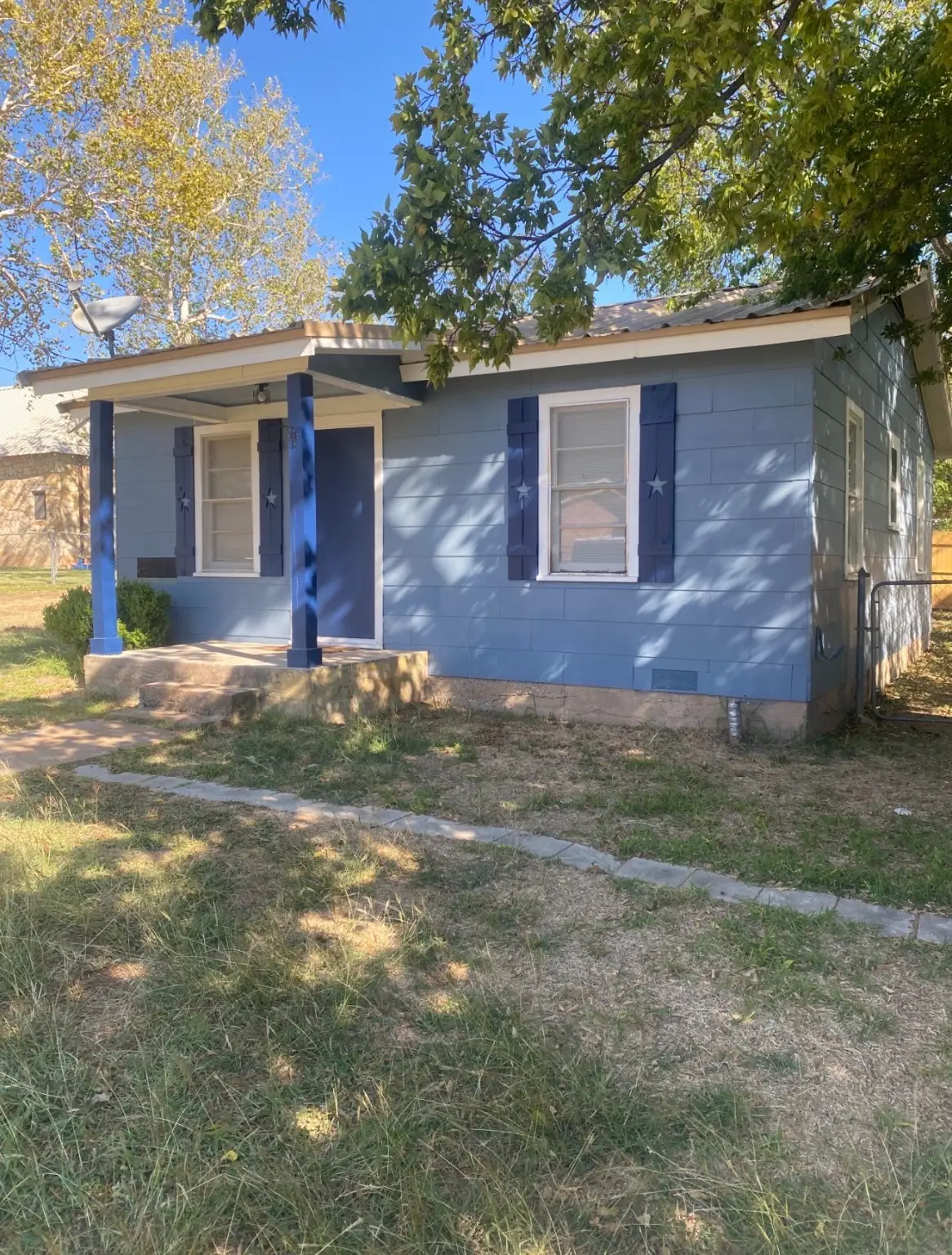 225 E Reynosa, De Leon, TX 76444 - #1