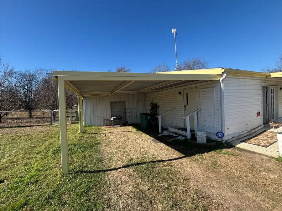 232 Sacremento Boulevard, Seven Points, TX 75143 - #2