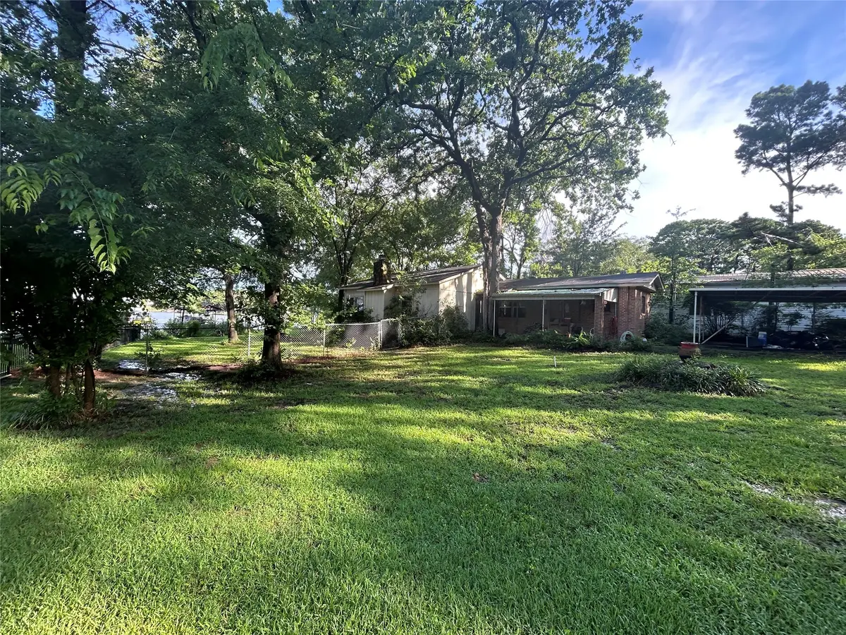 202 Thunderbird Drive, Mabank, TX 75156 - Image #1