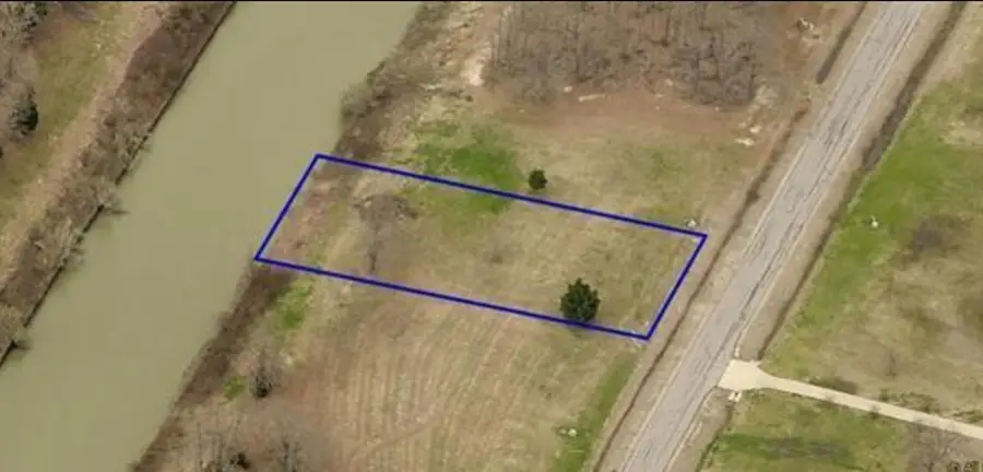 LOT 402 Clubhouse Dr, Corsicana, TX 75109 - Image #2