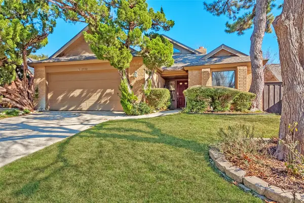 2538 Lake Bend Terrace, Carrollton, TX 75006