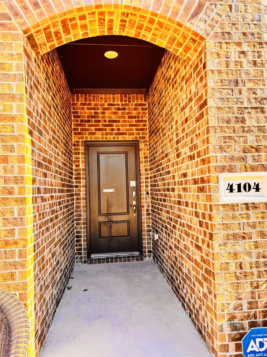 4104 Spur Trail, Denton, TX 76208 - Image #2