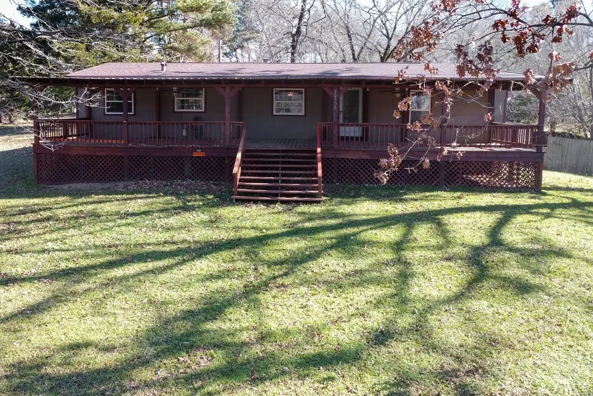 20501 Shore Breeze Drive, Chandler, TX 75758 - Image #1