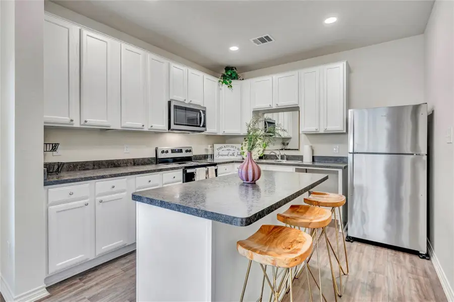 1721 Saint Louis Avenue, Fort Worth, TX 76110 - Image #3