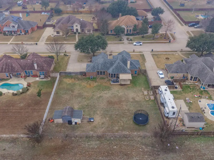 405 Panther Peak Drive, Midlothian, TX 76065 - Image #2