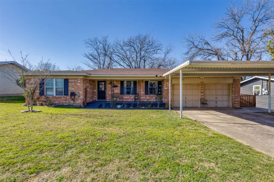 1304 S Hatcher Street, Decatur, TX 76234 - #2