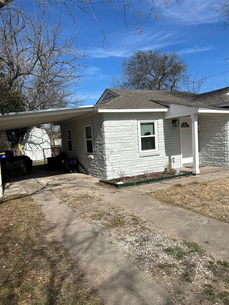 542 S Redford Lane, White Settlement, TX 76108 - #2