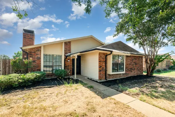 1006 Bellflower Court, Carrollton, TX 75007