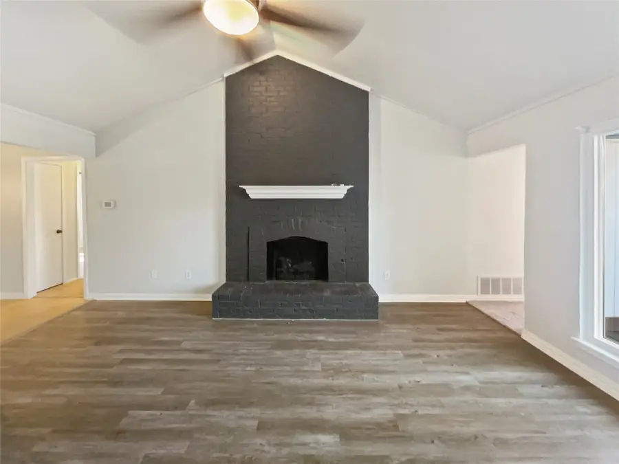 1127 Southwestern Drive, Richardson, TX 75081 - Image #3