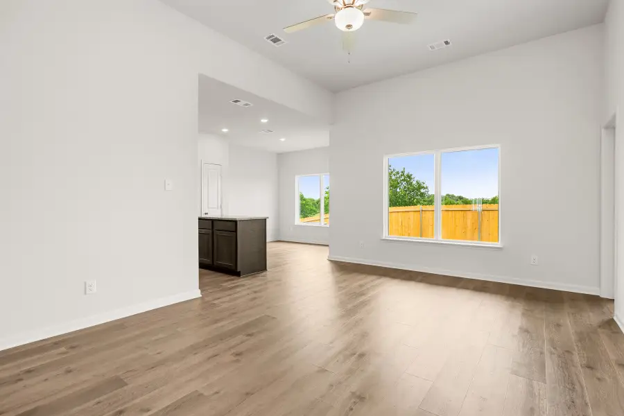 317 Julian Davis Drive, Venus, TX 76084 - #2