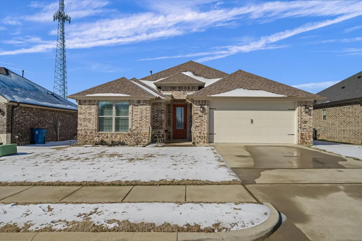 220 Patience Avenue, Lindale, TX 75771 - #1