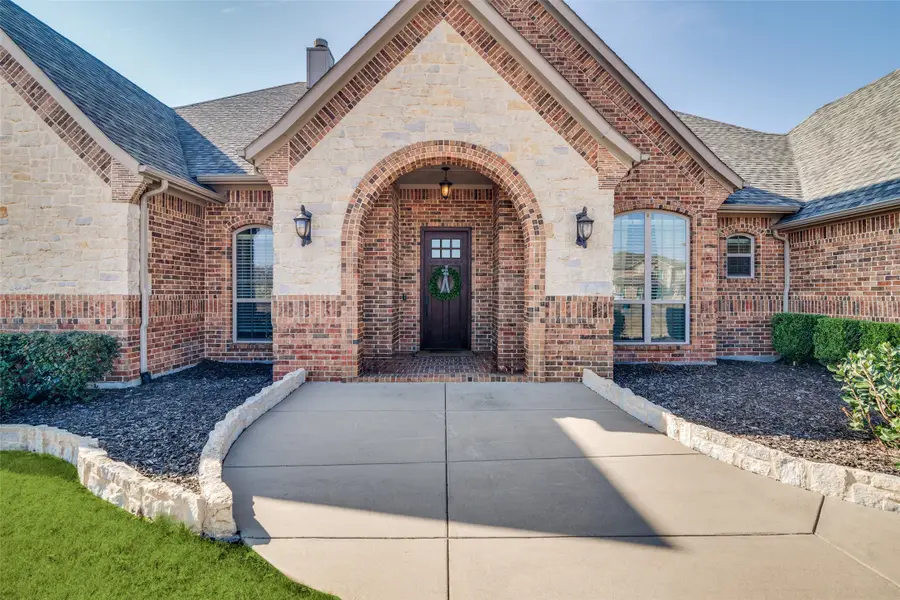 10055 Dorsett Drive, Talty, TX 75126 - Image #3