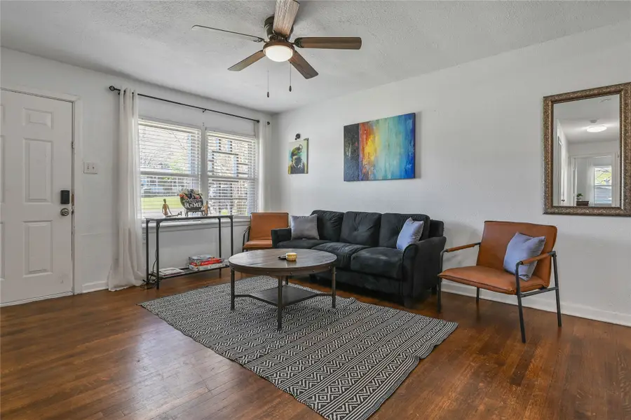 1725 Meadowlark Lane, Denison, TX 75020 - Image #2