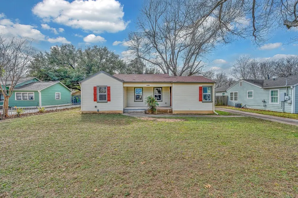 3213 S 3rd Street, Waco, TX 76706 - Image #1