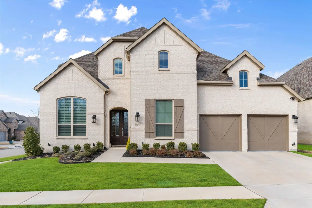 401 Sunnyridge Lane, Little Elm, TX 76227 - Image #1