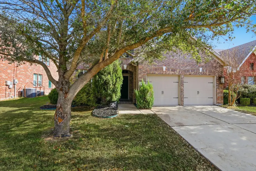 4312 Lee Hutson Drive, Sachse, TX 75048 - Image #2