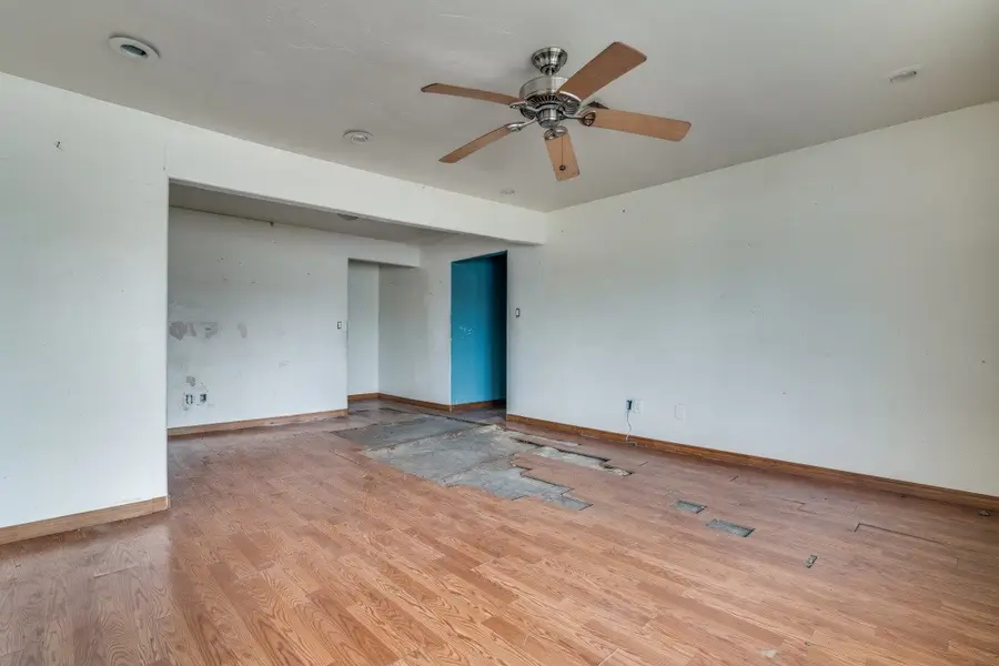 7812 Bruton Road, Dallas, TX 75217 - Image #3