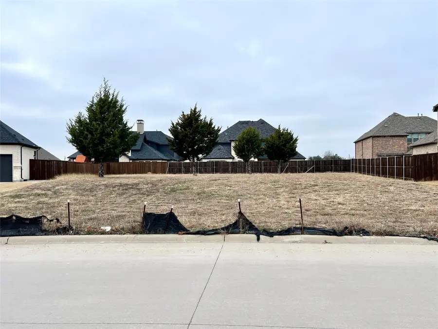 6913 Ermine Circle, Sachse, TX 75048 - Image #3