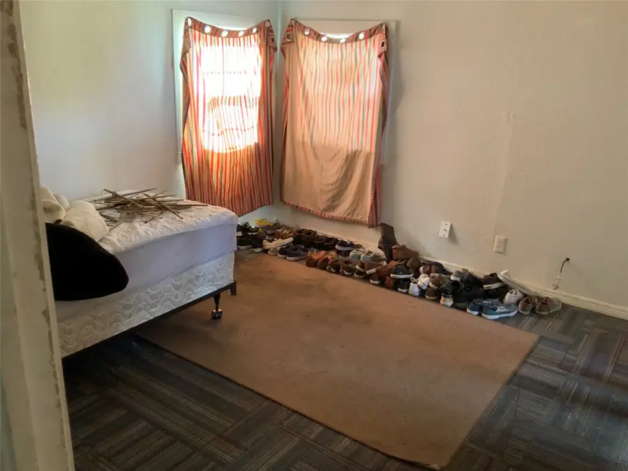 5646 Arlington Park Drive, Dallas, TX 75235 - #2