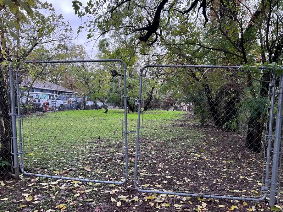 1835 Akron Street, Dallas, TX 75212 - Image #3