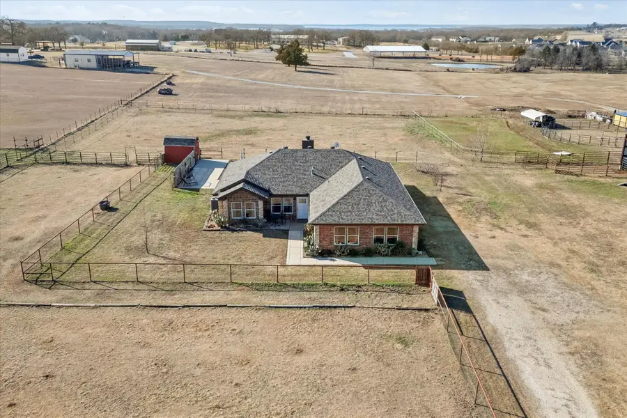 11975 Massey Road, Pilot Point, TX 76258 - Image #2