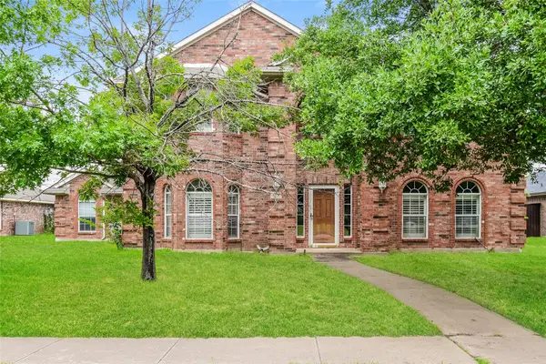 4005 Cavalier Drive, Rowlett, TX 75088