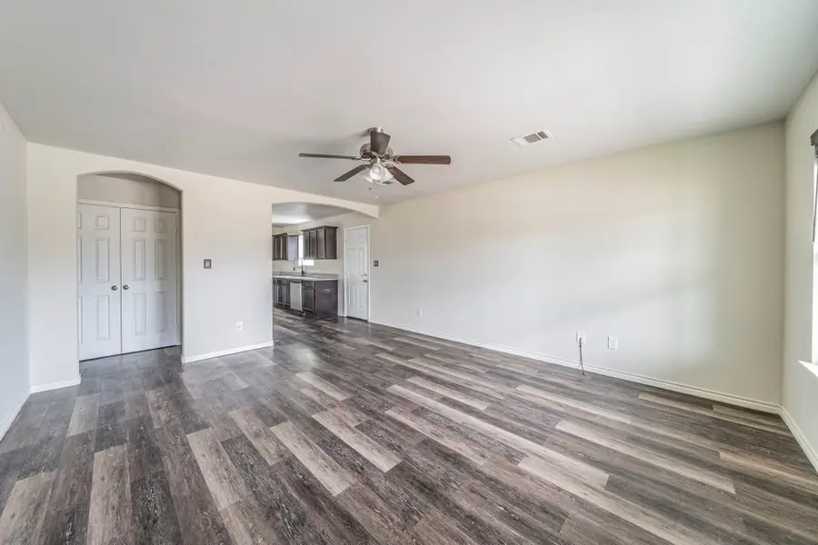 813 Jones Street, Greenville, TX 75401 - #2