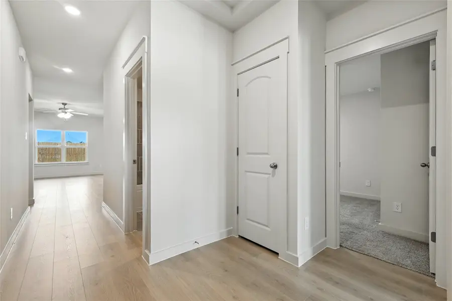 129 John Laurens Drive, Venus, TX 76084 - Image #3