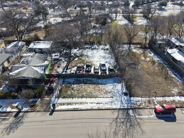 3202 Odessa Street, Dallas, TX 75212