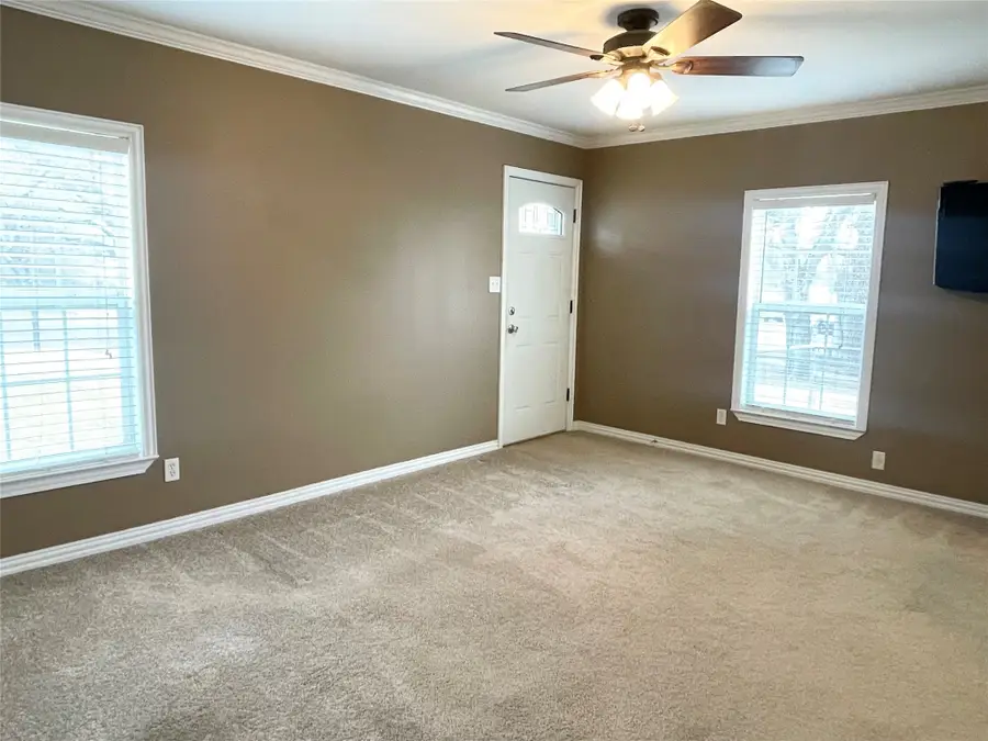 1335 Florea Street, Graham, TX 76450 - #2